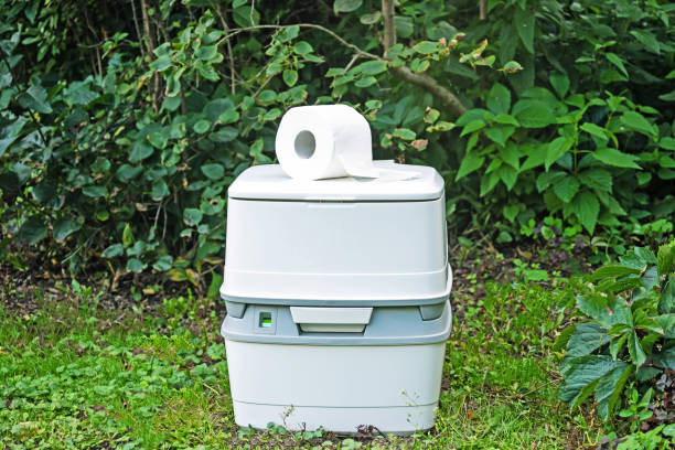 Portable bathroom rental in Arnold, MO